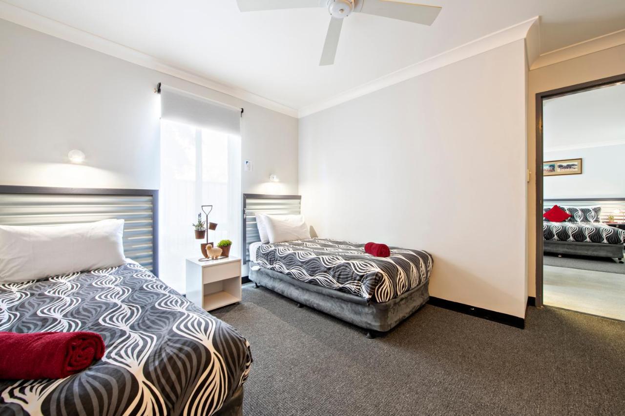Comfort Inn Shearing Shed ดับโบ ภายนอก รูปภาพ